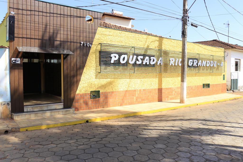 Delfinópolis Pousada Rio Grande المظهر الخارجي الصورة
